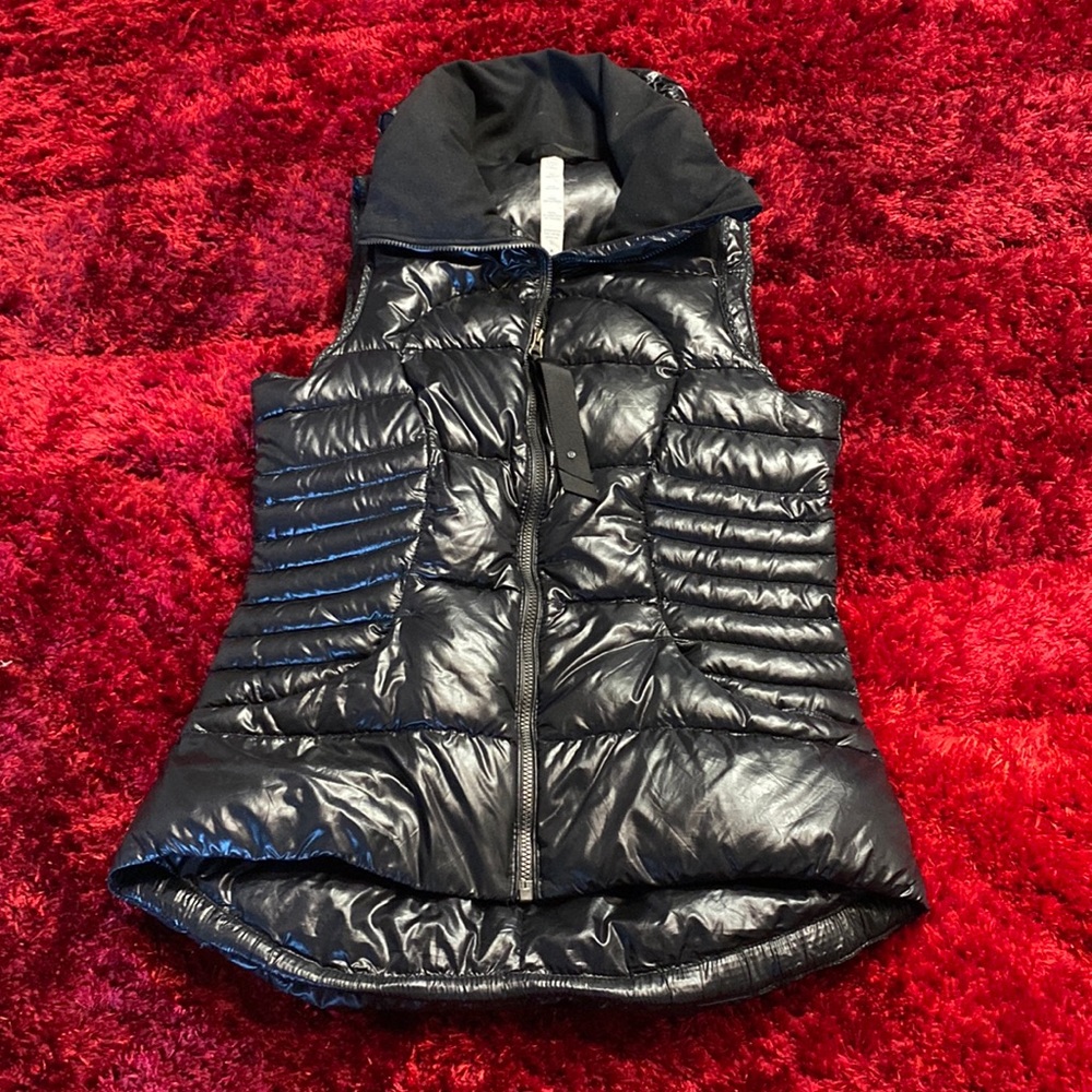 Lululemon puffer vest black 4